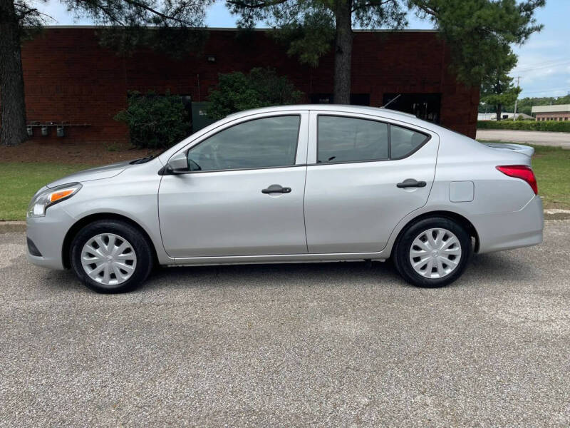 2019 Nissan Versa S