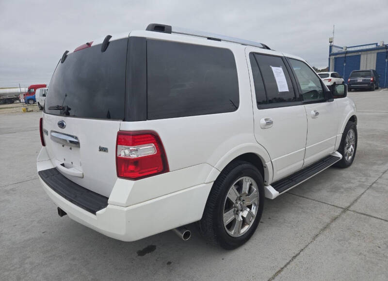 2009 Ford Expedition Limited photo 16