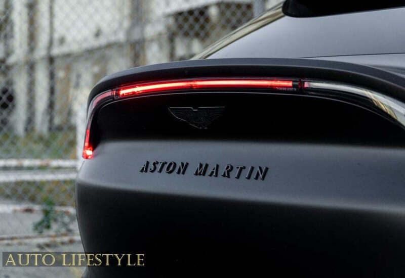 2022 Aston Martin DBX