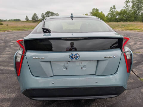 2016 Toyota Prius Three