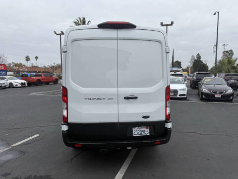 2020 Ford Transit 250