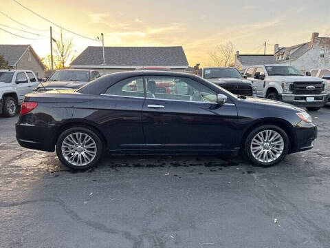 2011 Chrysler 200 Limited