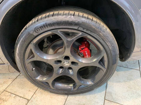 2023 Alfa Romeo Stelvio Veloce