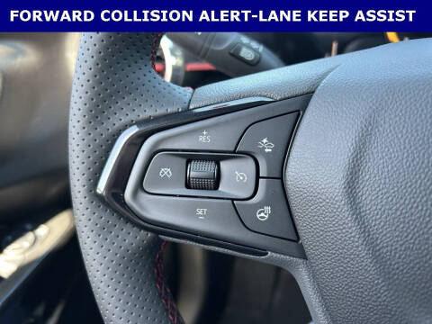 2025 Chevrolet Trax RS