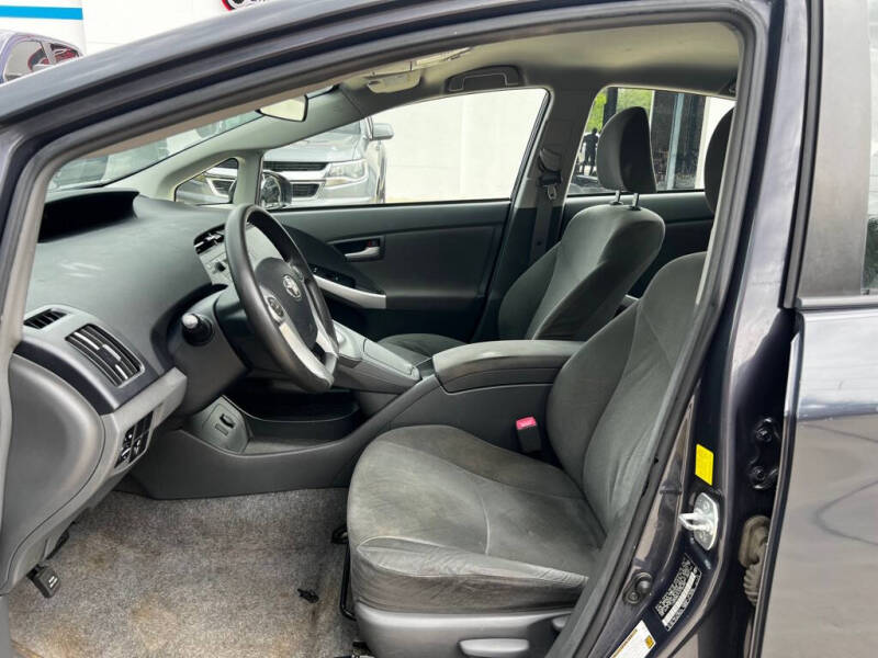 2010 Toyota Prius II