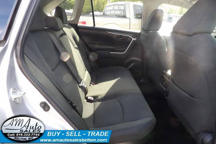 2022 Toyota RAV4 Hybrid LE