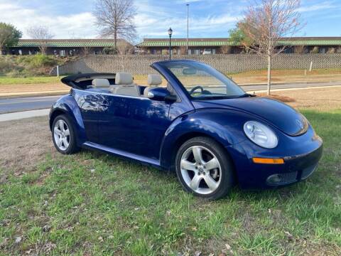 2006 Volkswagen New Beetle Convertible for sale at A & A AUTOLAND in Woodstock GA