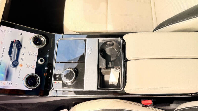 2019 Land Rover Range Rover Velar P340 R-Dynamic SE
