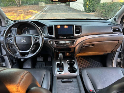 2017 Honda Ridgeline RTL-T