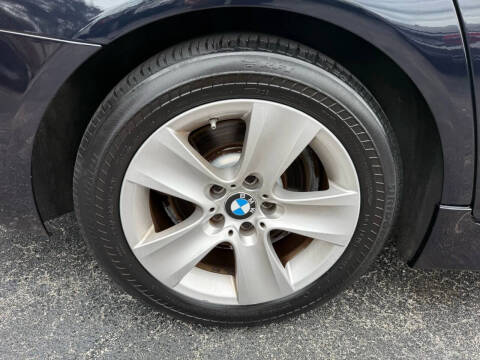 2012 BMW 5 Series 528i