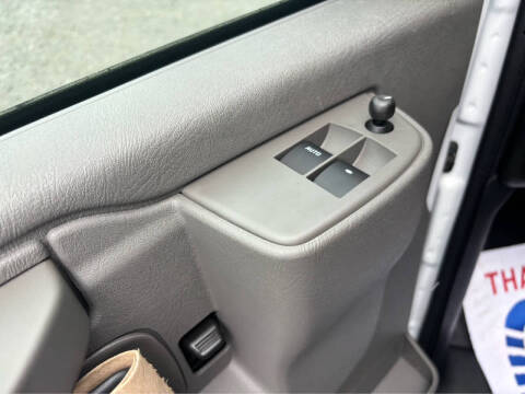 2025 Chevrolet Express 2500