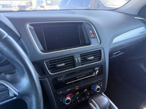 2017 Audi Q5 2.0T quattro Premium