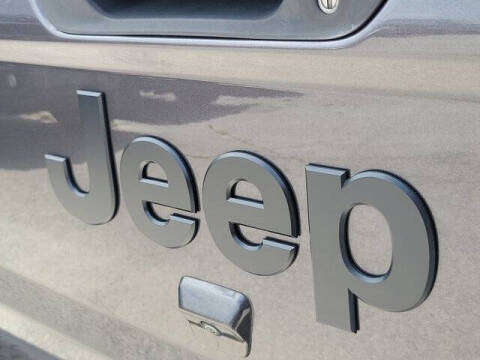 2022 Jeep Gladiator Willys