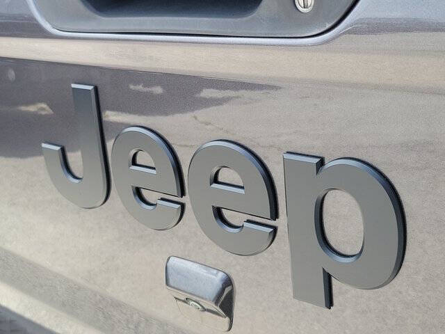 2022 Jeep Gladiator Willys