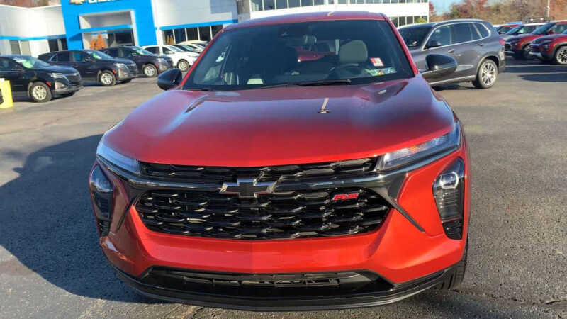 2024 Chevrolet Trax RS