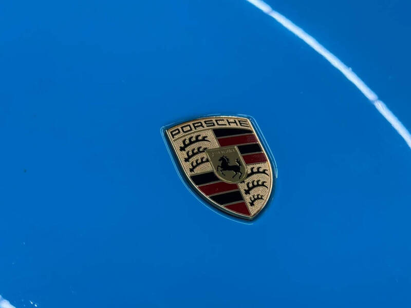 2021 Porsche Macan Turbo