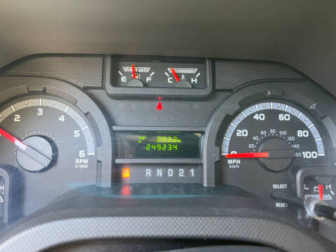 2014 Ford E-Series E-350 SD