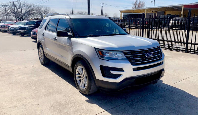 2016 Ford Explorer