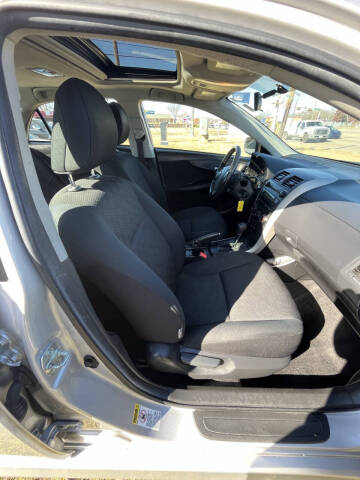 2009 Toyota Corolla LE