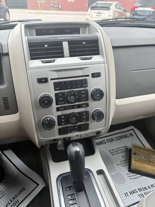 2011 Ford Escape XLT