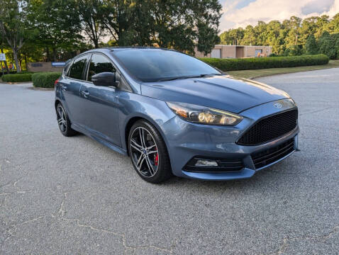 2018 Ford Focus for sale at United Luxury Motors in Stone Mountain GA