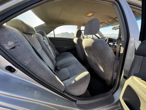 2003 Toyota Camry LE