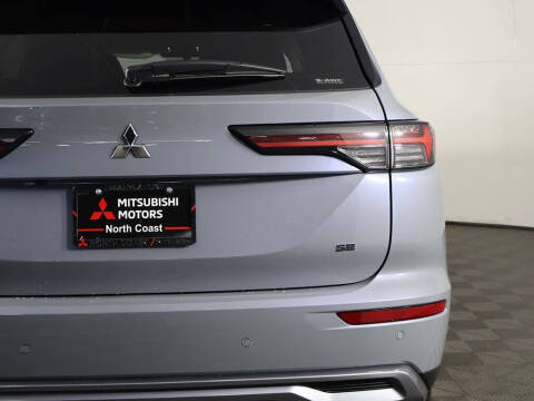 2025 Mitsubishi Outlander SE
