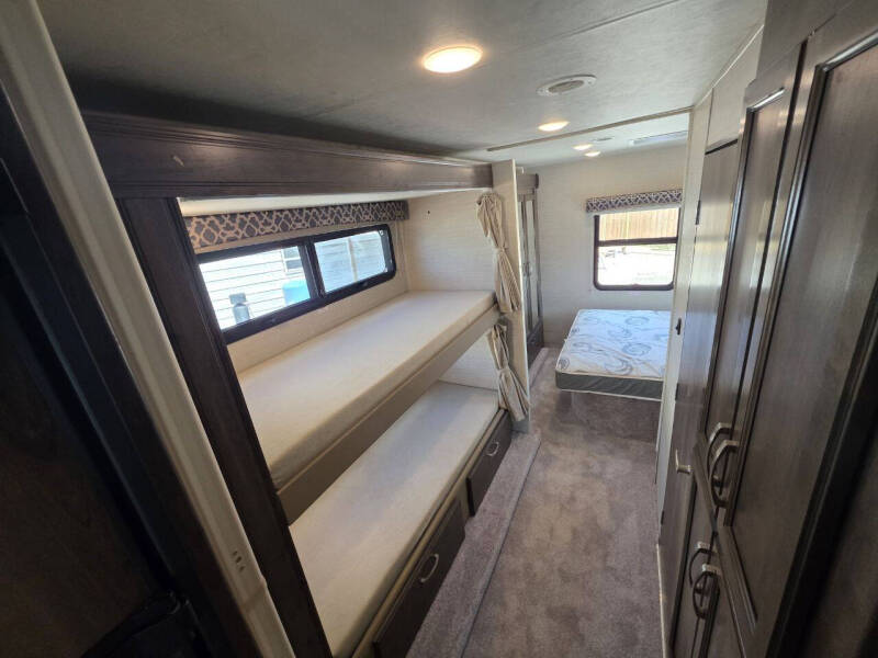 2018 Jayco Redhawk