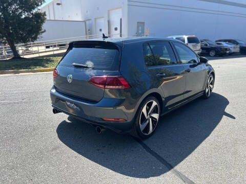 2018 Volkswagen Golf GTI SE