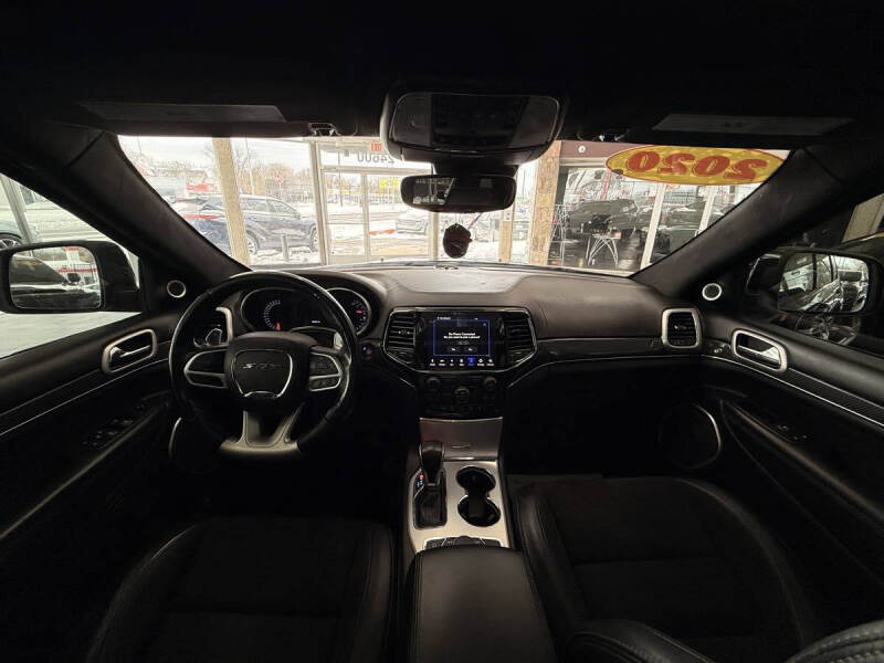 2020 Jeep Grand Cherokee SRT