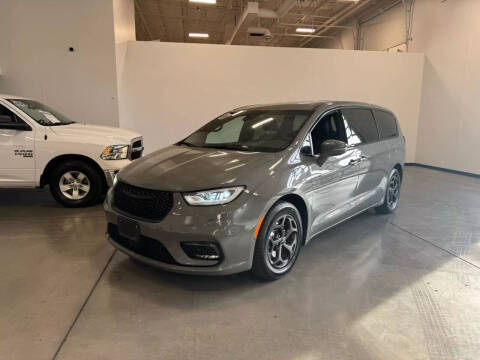 2022 Chrysler Pacifica Hybrid