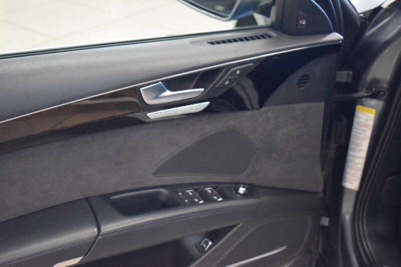 2015 Audi A8 L 3.0T quattro