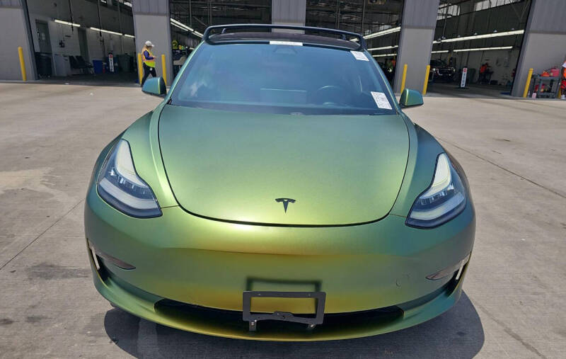 Used 2018 Tesla Model 3 Long Range with VIN 5YJ3E1EA9JF101479 for sale in Rockford, IL