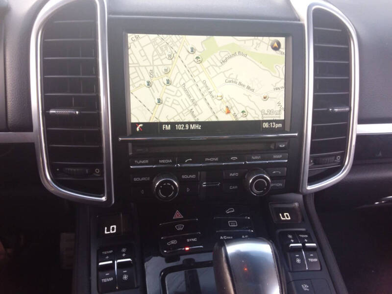 2014 Porsche Cayenne