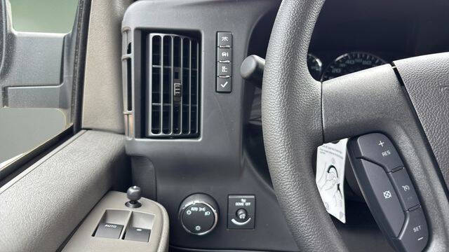 2026 Chevrolet Express 3500