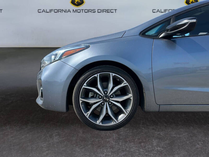 2017 Kia Forte5 SX