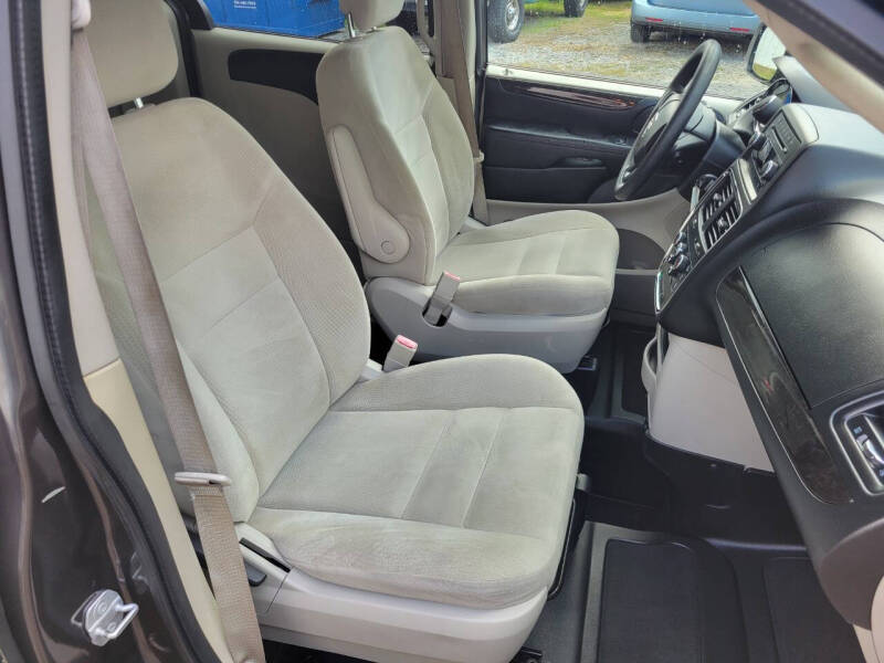 2016 Dodge WHEELCHAIR VAN