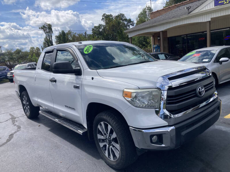 2014 Toyota Tundra SR5