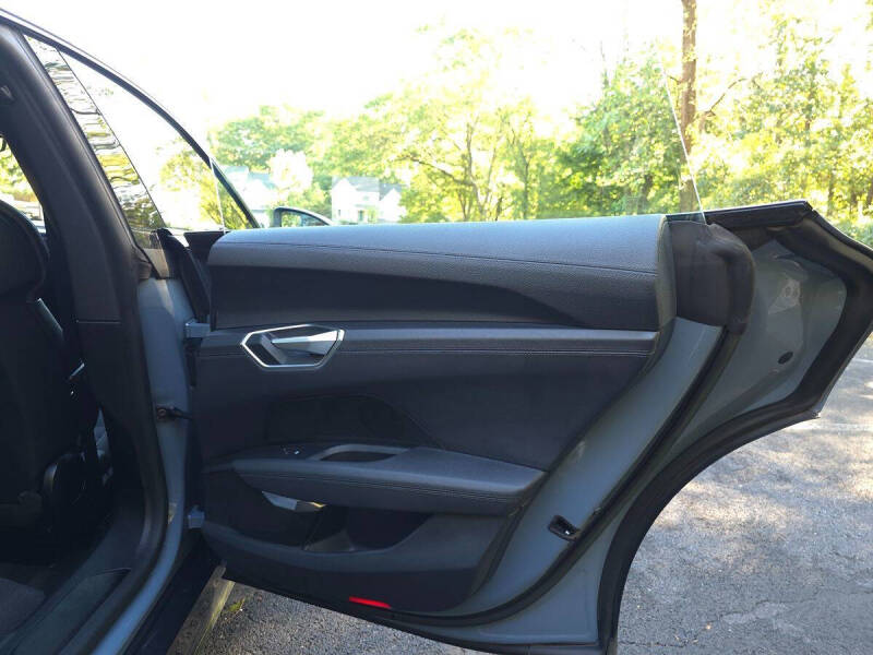 2023 Audi e-tron GT quattro Premium Plus