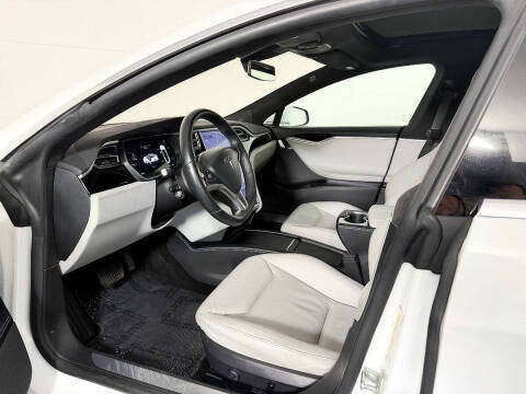 2016 Tesla Model S