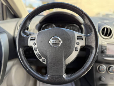 2013 Nissan Rogue SV w/SL Package