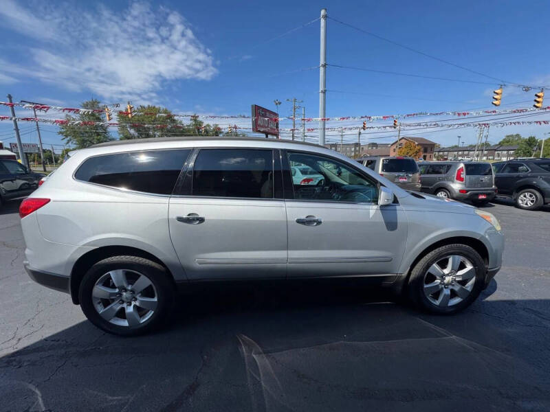 2012 Chevrolet Traverse LTZ