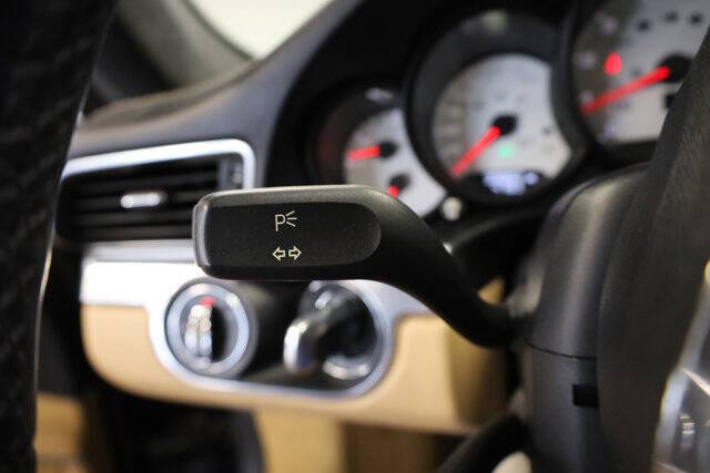 2014 Porsche 911 Carrera 4S