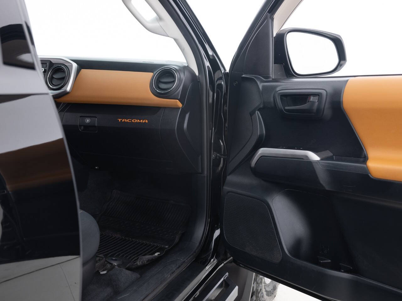 Used Car 2016 Toyota Tacoma  Sr5 V6 4x2 4dr Double Cab 5.0 Ft Sb For Sale Under $20,000 In Coal City, Illinois