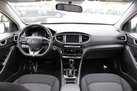 2018 Hyundai Ioniq Hybrid Blue