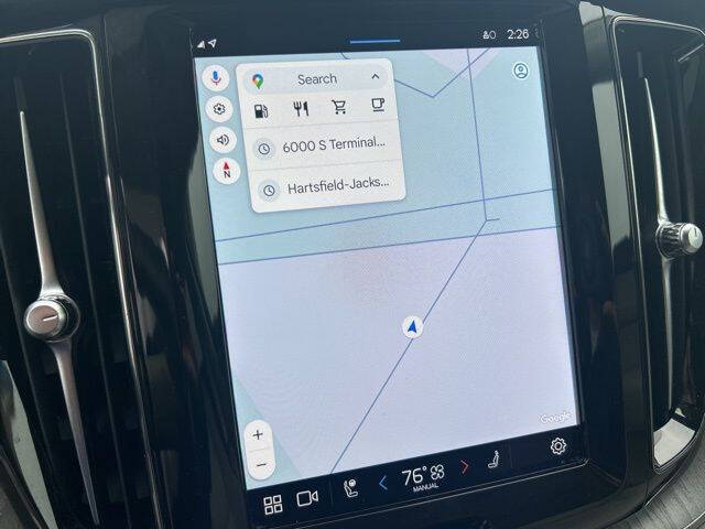 2024 Volvo XC60 B5 Plus Dark Theme