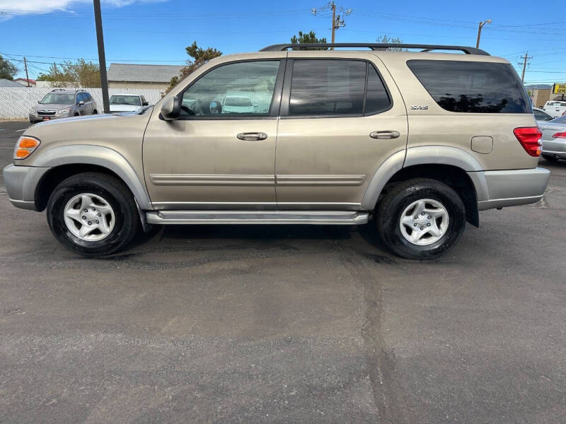 2002 Toyota Sequoia SR5
