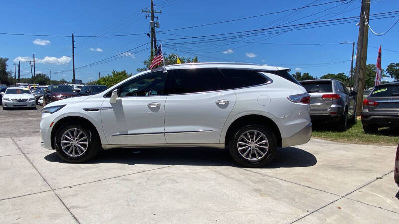2022 Buick Enclave Premium