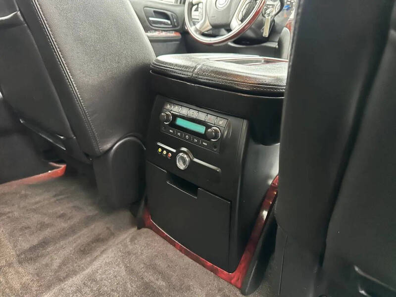 2014 Cadillac Escalade Luxury