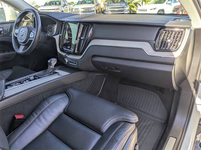 2021 Volvo XC60 T5 Inscription